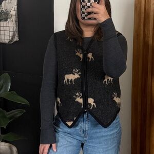 Vintage Lisa International 100% Boiled Wool Zip Front Sweater Vest. L